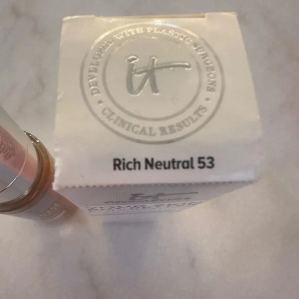 IT Cosmetics Your‎ Skin But Better Foundation Skincare Rich Neutral 53 1oz NEW
